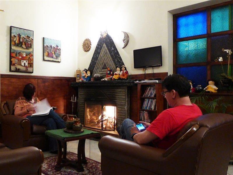 Jhomana Guesthouse Quito Exterior photo